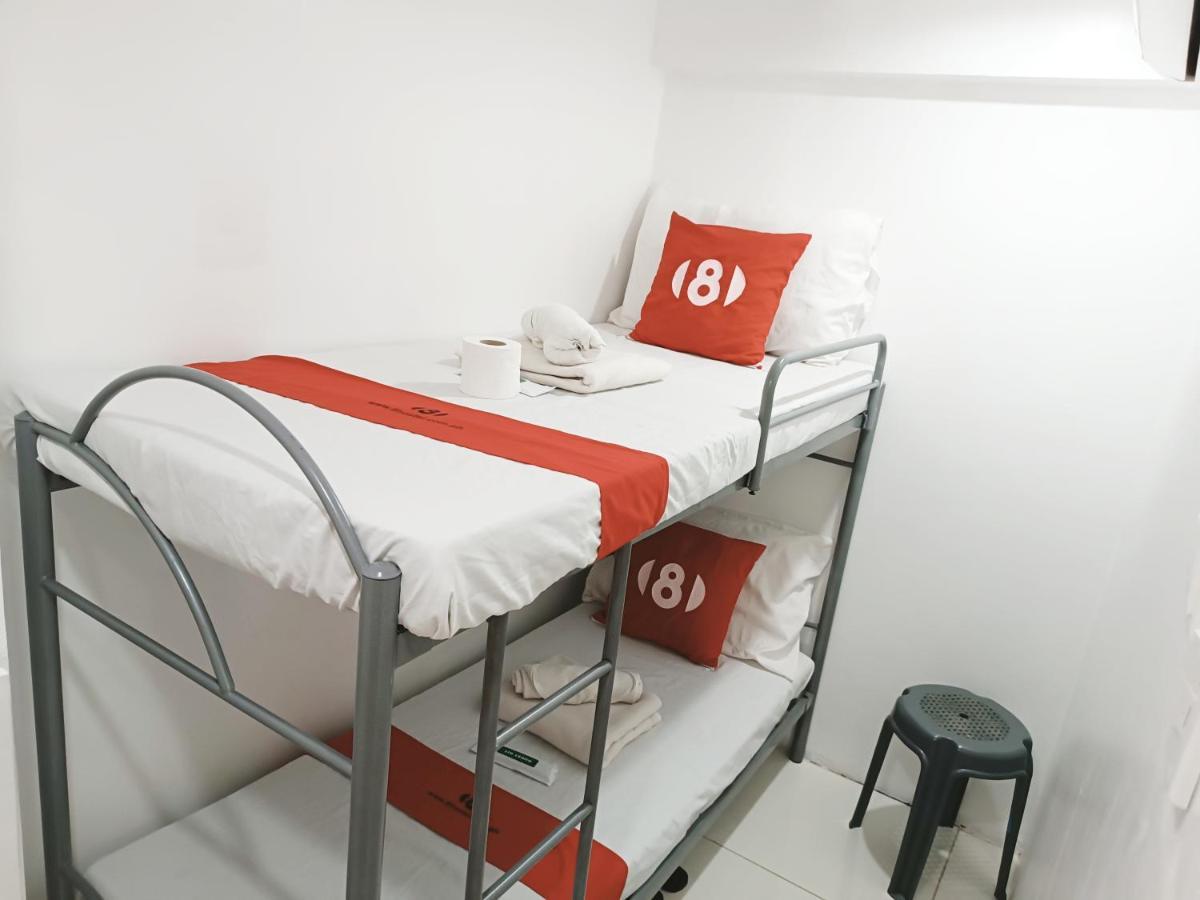 8Hostel Манила Екстериор снимка